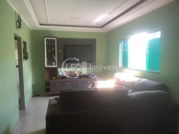 Imagem Imperdível! Casa à venda em Campo Grande-MS, Jardim Vida Nova, 3 quartos, 3 salas, 2 banheiros, 3 vagas, 161m². Venha conferir!