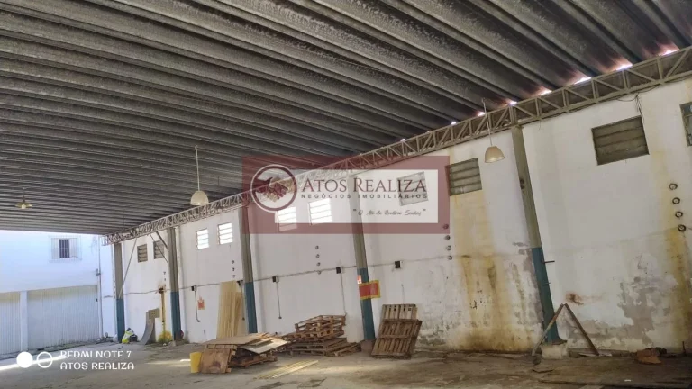 Imagem Alugue agora um espaçoso galpão em Socorro, São Paulo - 815M² por apenas R$ 12.000/mês