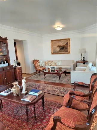 Imagem Excelente apartamento com 215m² em Perdizes Amplo living em tábuas corridas maciças com desnível...