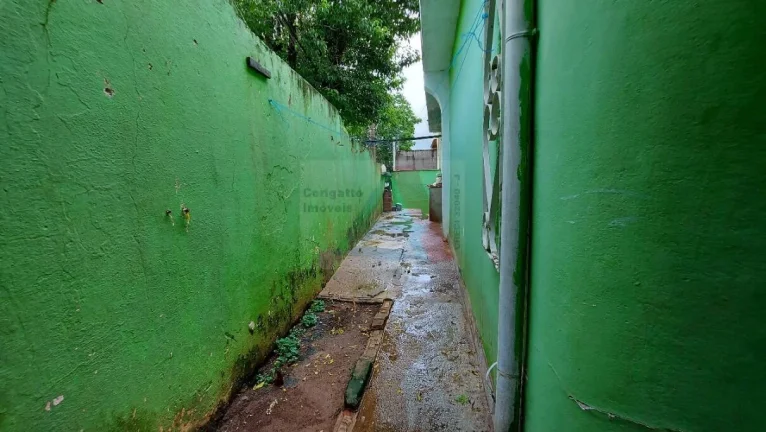Imagem Locação comercial - Casa térrea com excelente localização