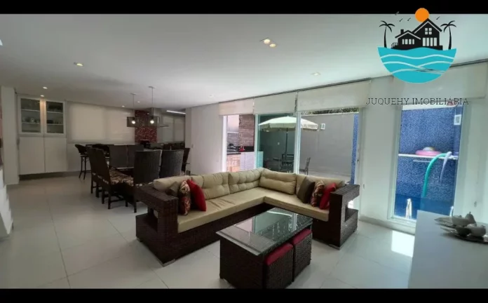 Imagem Casa Juquehy Venda, Aluguel Anual e Temporada4 suítes, piscina, churrasqueira, max 12 pessoas a 250 metros da praia | Juquehy Imobiliária