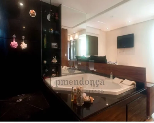 Imagem Apartamento com 93m2, planta original com 3 dts, sendo que foi aberto e feito apenas um dormitorio, ...