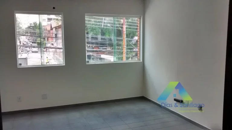 Imagem Sala comercial Sobreloja com 150m² em localização privilegiada na Vila Mariana á 600mts da Estação de Metrô Ana Rosa.