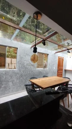 Imagem Casa para Venda em Teresópolis / RJ no bairro Pessegueiros