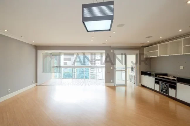 Imagem Apartamento à venda na Vila Olímpia, São Paulo-SP: 3 quartos, 3 suítes, 3 salas, 5 banheiros, 3 vagas de garagem, 125m².
