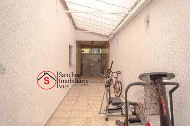 Imagem Sobrado lindo Vila Bertioga, parte interna toda reformada, casa aconchegante com 3 quartos sendo 1 suite, todos com ar condicionado, sala ampla, cozi
