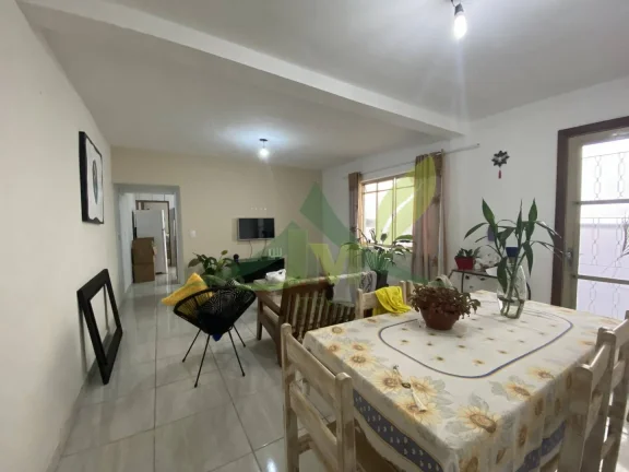 Imagem Casa à Venda no Jardim Maristela em Atibaia: Conforto e Praticidade