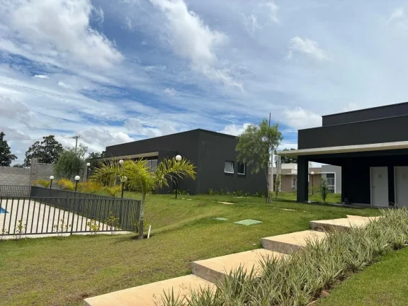 Imagem Casa 2 Dormitórios na Região do Alto da Boa Vista- Sorocaba/SP