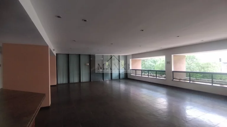 Imagem Sala Comercial Reformada – Centro Empresarial Leonardo da Vinci – Rua Haddock Lobo, 356 – Tijuca, Rio de Janeiro
