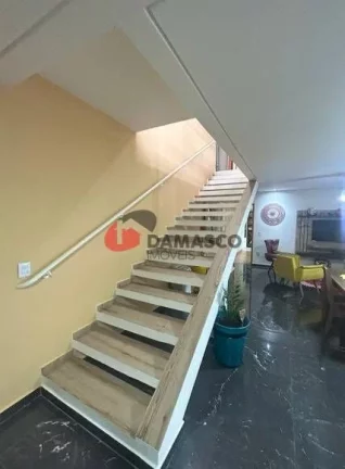 Imagem Casa a venda com 2 dormitórios - Santa Maria - São Caetano do Sul