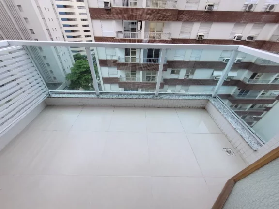 Imagem PITANGUEIRAS – CALÇADÃO COM MARAVILHOSA VISTA AO MAR, AMPLO APARTAMENTO COM 100 M² ÚTEIS, 01 VAGA DE GARAGEM NO PRÉDIO, LOCALIZAÇÃO PRIVILEGIADA.