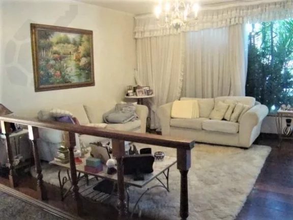 Casa com 4 Quartos à Venda, 388 m² em Jardim Da Saúde - São Paulo
