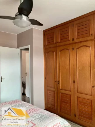 Imagem Vendo apartamento no Centro com 2 quartos e vaga de garagem
