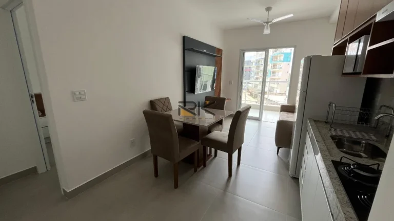 Imagem APARTAMENTO À VENDA NA PRAIA GRANDE COM 1 DORMITÓRIO,SALA DE ESTAR E JANTAR