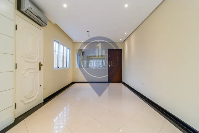Imagem Casa de Luxo à Venda ou Locação em São Paulo-SP, Jardim Caravelas 3 quartos, 1 suíte, 2 salas, 3 banheiros, 2 vagas 220m² Ótima Localização e Segurança Garantida!