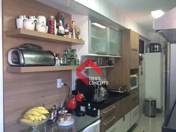 Imagem Apartamento com 3 dormitórios à venda, 83 m² por R$ 750.000 - Meireles - Fortaleza/CE
