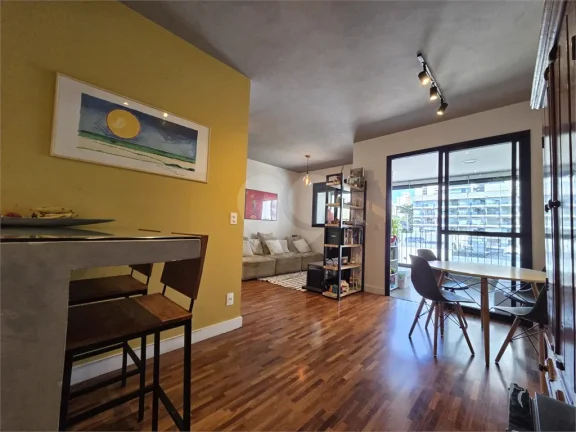 Imagem Apartamento à venda com 2 quartos, sendo 1 suíte, no condomínio You Pinheiros, São Paulo - SP