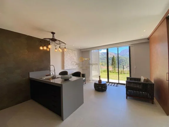 Imagem Casa em Condomínio para Venda em Teresópolis / RJ no bairro Panorama