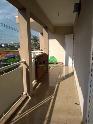 Imagem Casa / Sobrado para Venda em Limeira, Vila Gioto, 3 dormitórios, 1 suíte, 2 banheiros, 2 vagas