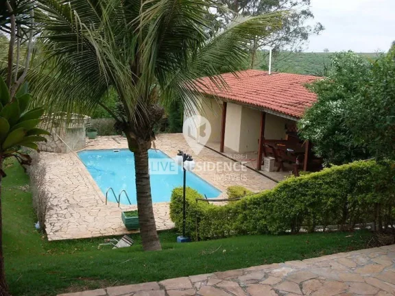 Imagem Chácara à Venda em Itatiba no Recanto dos Pássaros com 1900m² de Terreno