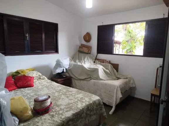 Imagem TERRENO AMPLO CO 2 CASAS EM PONTA NEGRA