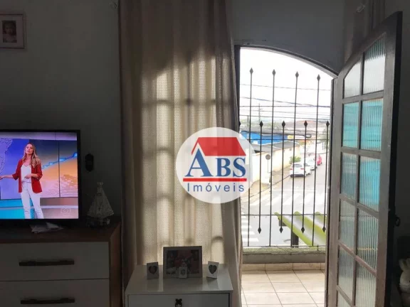 Imagem sobrado com piscina