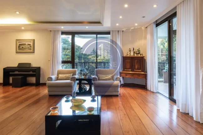 Imagem Apartamento de luxo em Perdizes, São Paulo-SP, com 3 quartos, 3 suítes, 2 salas, 5 banheiros, 3 vagas e 251m². Venha conferir!