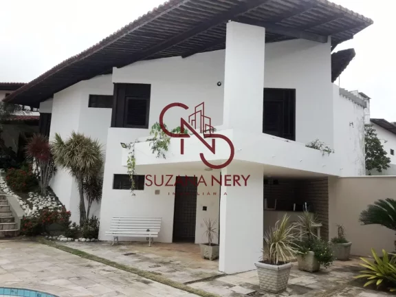 CASA DUPLEX COM 4 SUITES EM CANDELÁRIA