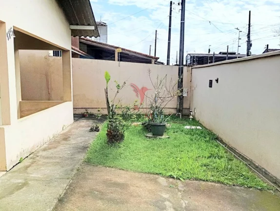 Imagem Casa no Bairro Santa Regina: Terreno Inteiro e Muito Espaço