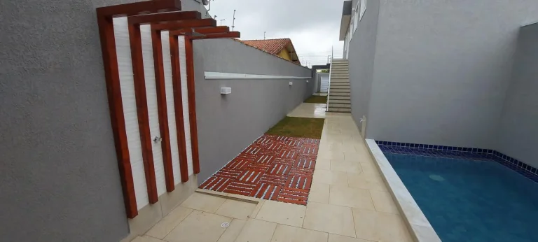 Imagem Casa para Venda em Itanhaém, Cibratel II, 3 dormitórios, 1 suíte, 2 banheiros, 6 vagas