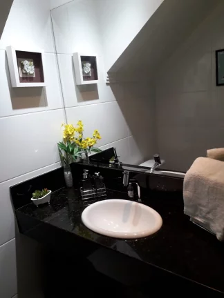 Imagem Sobrado Tatuapé - 115 m² -2 Suítes - Lavabo - Banheiro social - 3 Vagas de garagem