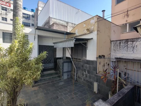 Imagem Casa com 4 Quartos à Venda, 238 m² em Jardim Santa Rosália - Sorocaba Imagem Casa com 4 Quartos à Venda, 238 m² em Jardim Santa Rosália - Sorocaba