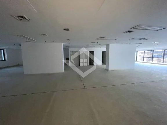 Imagem Andar Corporativo 500m² na Principal Via do Centro com Ar Central