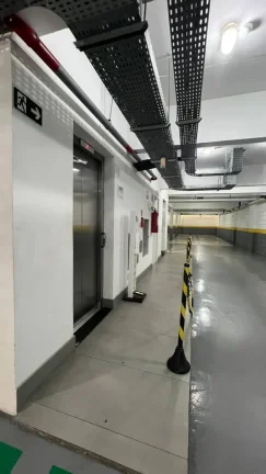 Imagem Vendo Sala Comercial em Bairro Jardim, Santo André