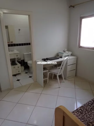 Imagem Casa Geminada com 85 m² a venda no Centro de Camboriú.
