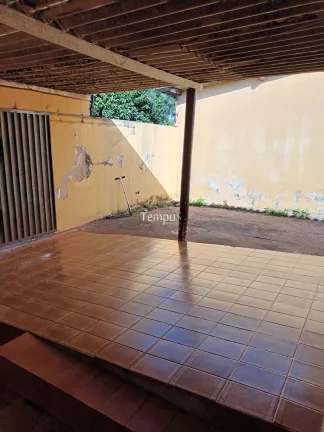Imagem Casa à venda no bairro Jardim Balneário Meia Ponte - Goiânia/GO