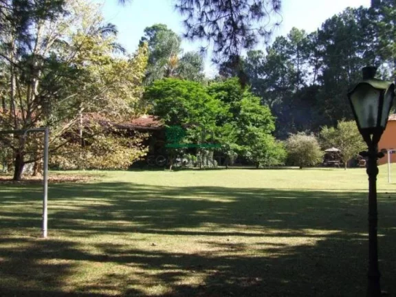 Casa com 4 Quartos à Venda,  em Miolo Da Granja - Cotia
