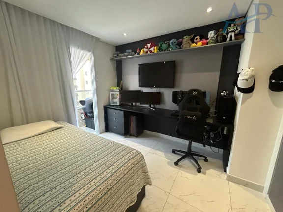 Imagem Apartamento no Canto do Forte em Praia Grande com 3 Dormitórios