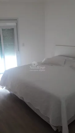 Imagem Casa de alto padrão à venda em Alphaville com 4 quartos e 6 vagas 234m² por R$ 3.200.000 Alpha 6 - Santana de Parnaíba/SP