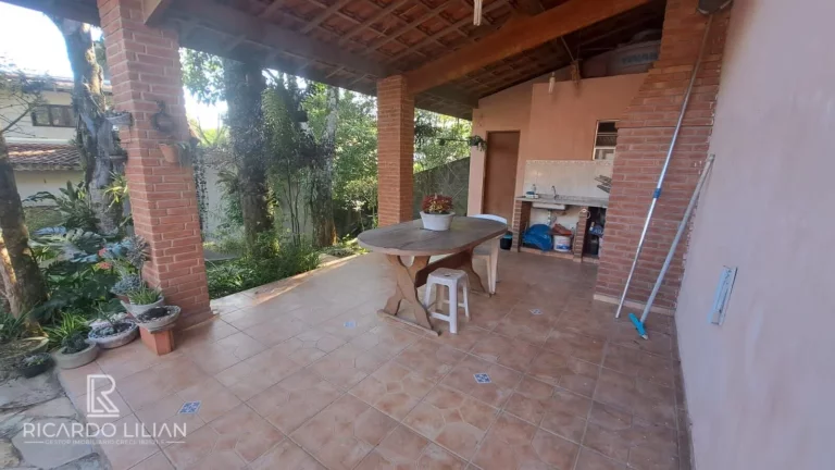 Imagem Oportunidade Imperdível! Sobrado de Luxo com Vista Maravilhosa em Mairiporã!