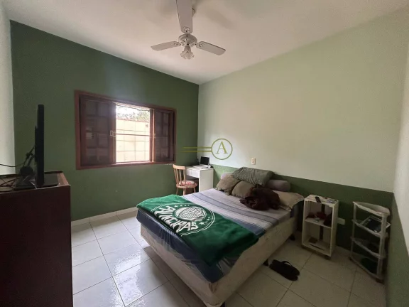 Imagem Terreno de 360m² com construção de 280m² no Cond. São Luís – Portaria 24h