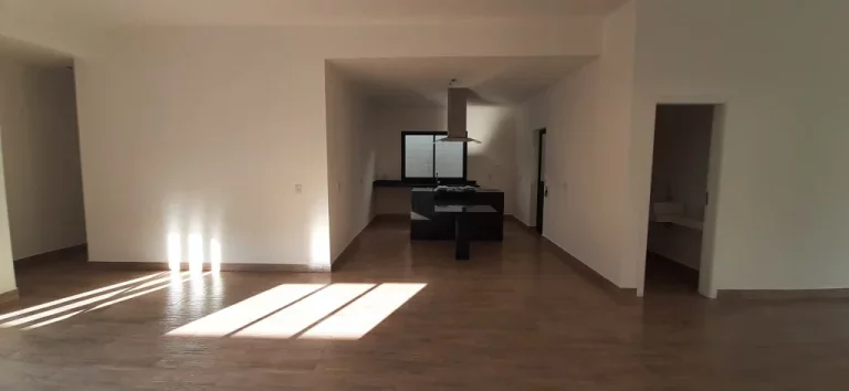 Imagem A Batelli Im...oacute;veis apresenta esta ...oacute;tima casa com linda vista para o verde, em um am...