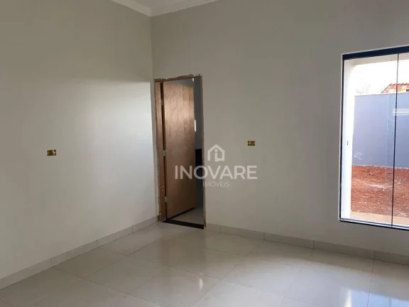 Imagem Casa com 3 dormitórios à venda, 100 m² por R$ 365.000,00 - Setor Planalto - Itumbiara/GO