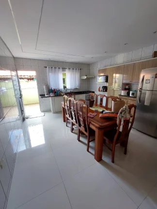 Imagem Estamos animados em trazer para você uma oportunidade única de adquirir uma casa impecável no Jar...