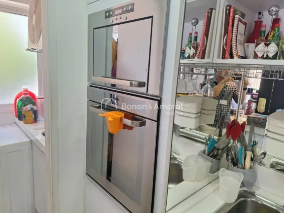 Imagem Descubra o conforto e a sofisticação de viver em um apartamento que combina design contemporâneo,...