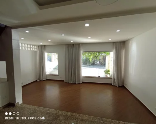 Imagem Alugo casa em condomínio 04 dor