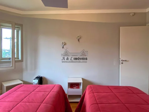 Imagem Apartamento à venda em Campos do Jordão– Duplex com 2 suítes e área gourmet