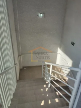 Imagem Apartamento, 1 dormitório com armário, arejado e iluminado, sala, cozinha com armários, cooktop 4...