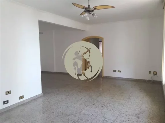 Imagem APARTAMENTO GRANDE NA QUADRADA DA PRAIA COM VISTA MAR E 2 VAGAS DE GARAGENS DEMARCADAS, OPORTUNIDADE...