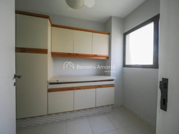 Imagem Apartamento a venda no coração do Cambui em Campinas!!

Localização impar no bairro com varios c...